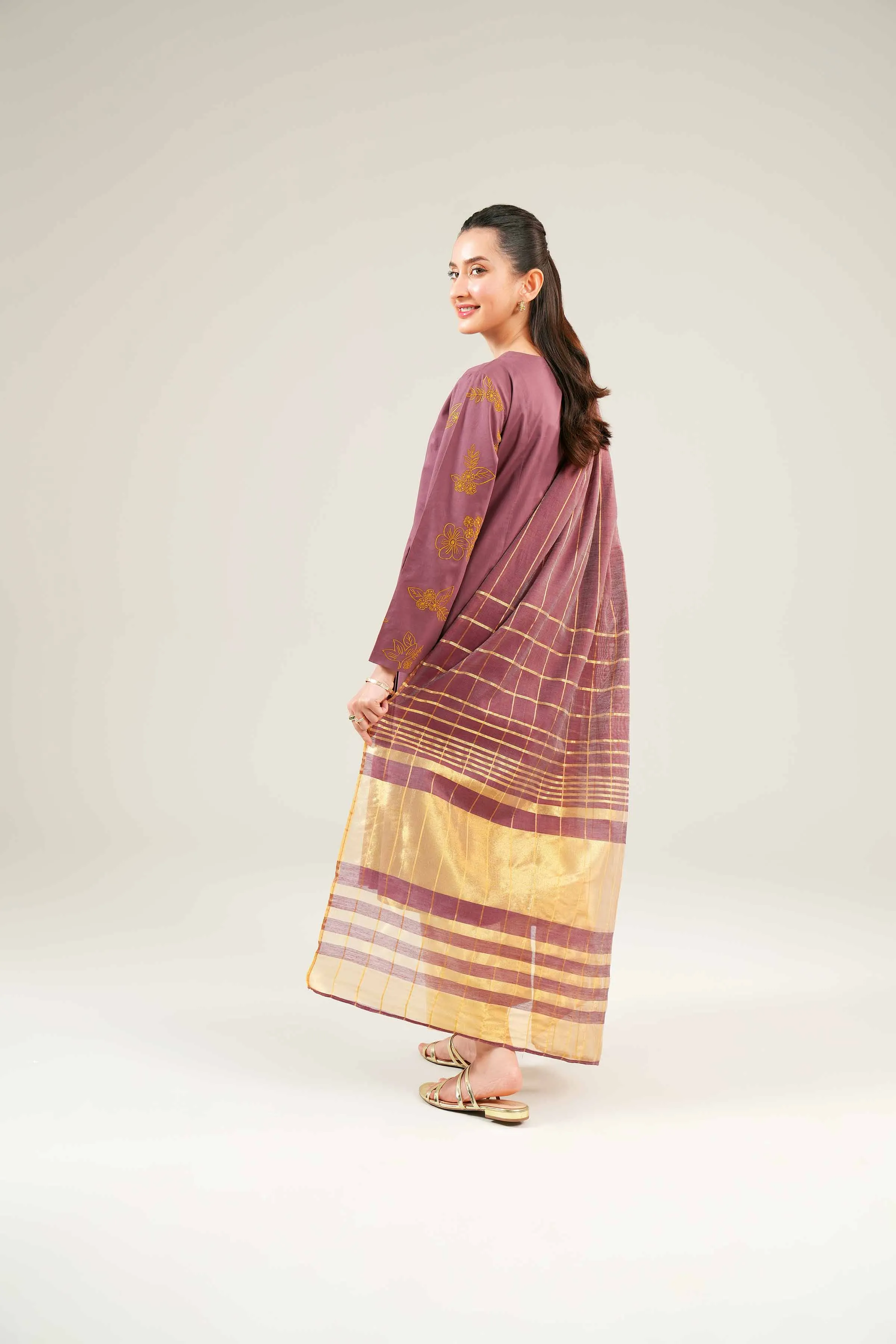2 Piece - Embroidered Suit - PE24-83