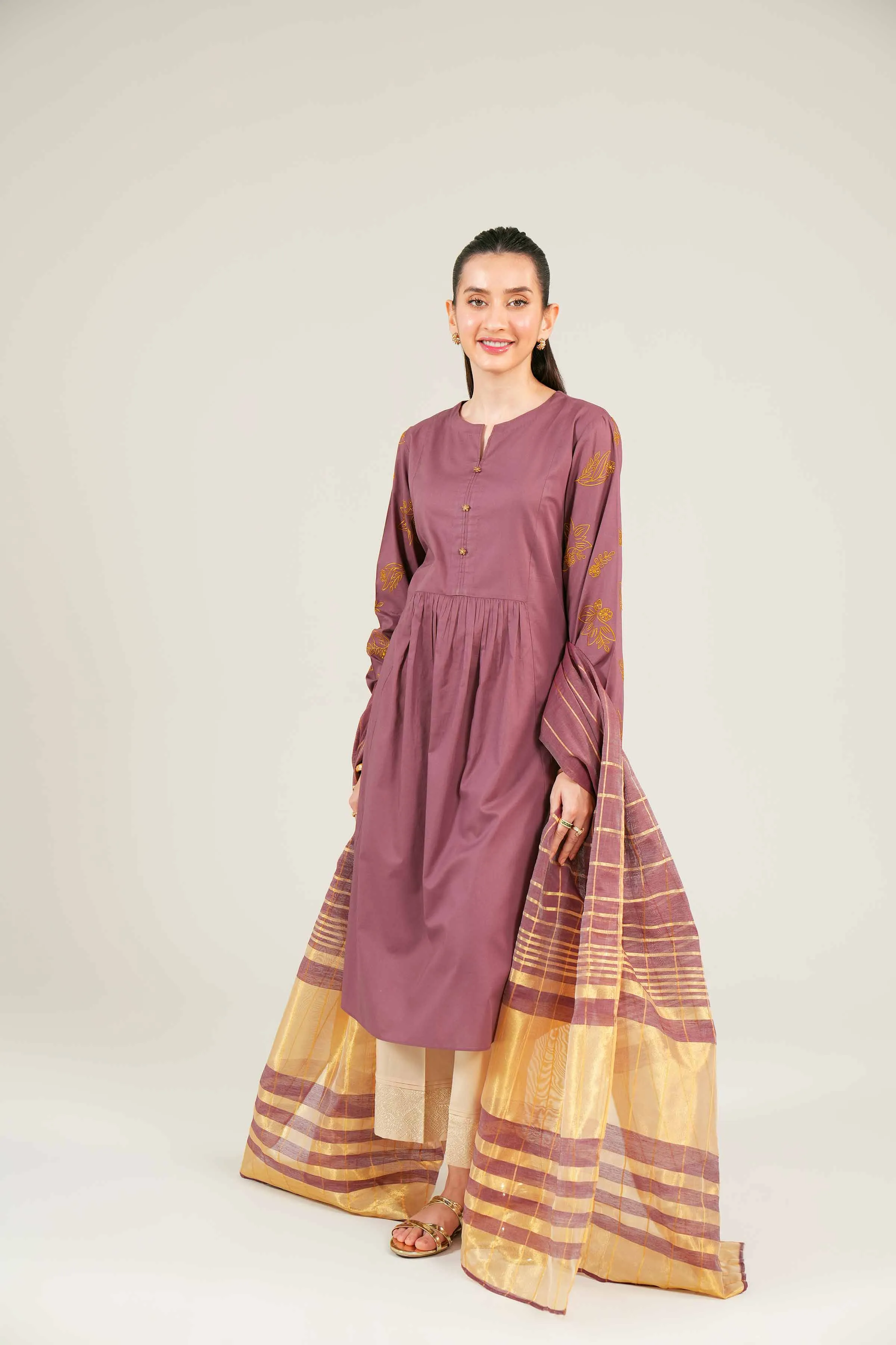 2 Piece - Embroidered Suit - PE24-83