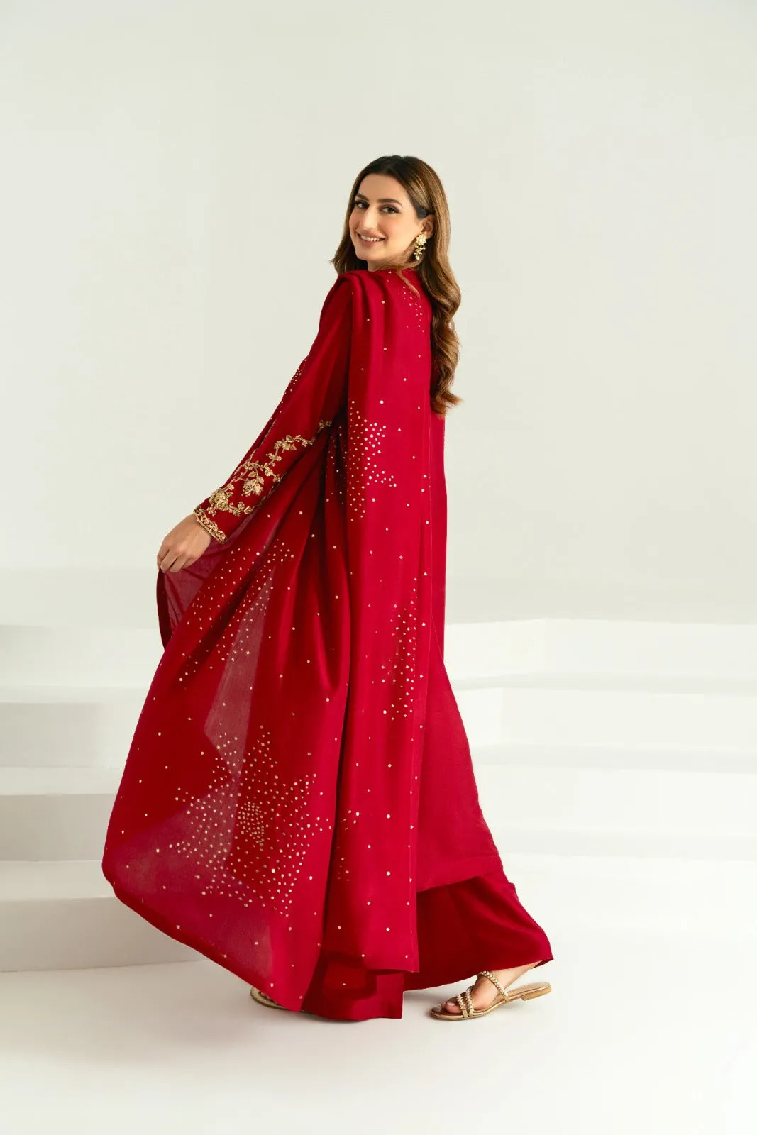 Fania Maroon ( Sitara Dupatta )