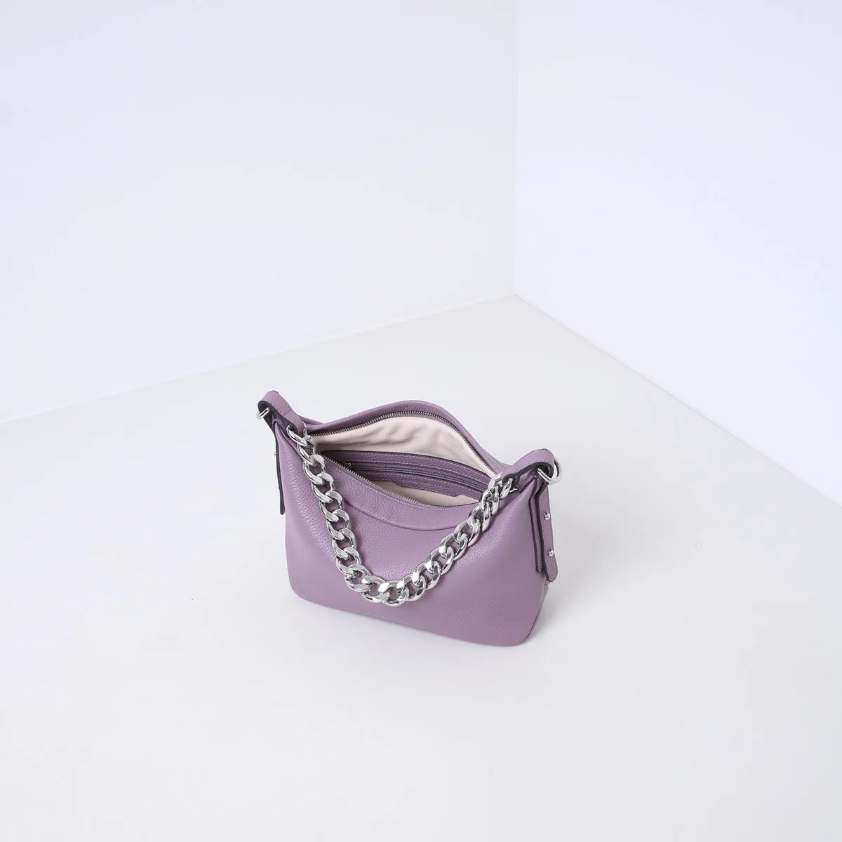 LOTTE (online exclusive) | FIG