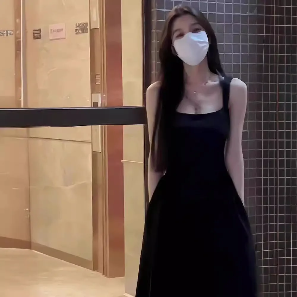 Minimalist Style Basic Style Vest Strap Dress Hepburn Style Little Black Dress Women's Summer 2025 New