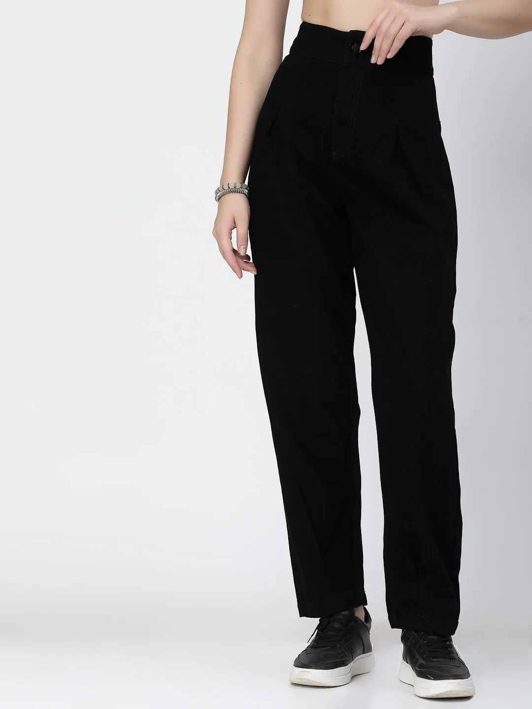 Mom Fit Black Cotton Denim Jeans For Women