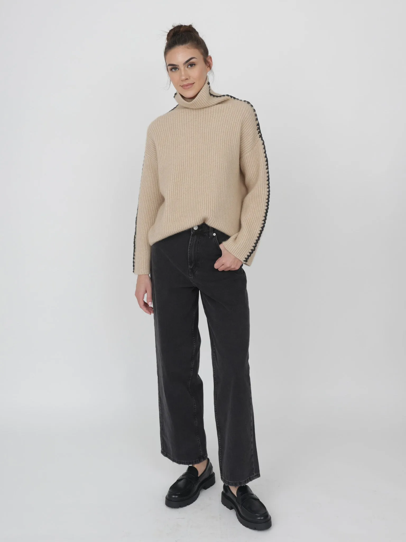 ORTENZIA TURTLENECK