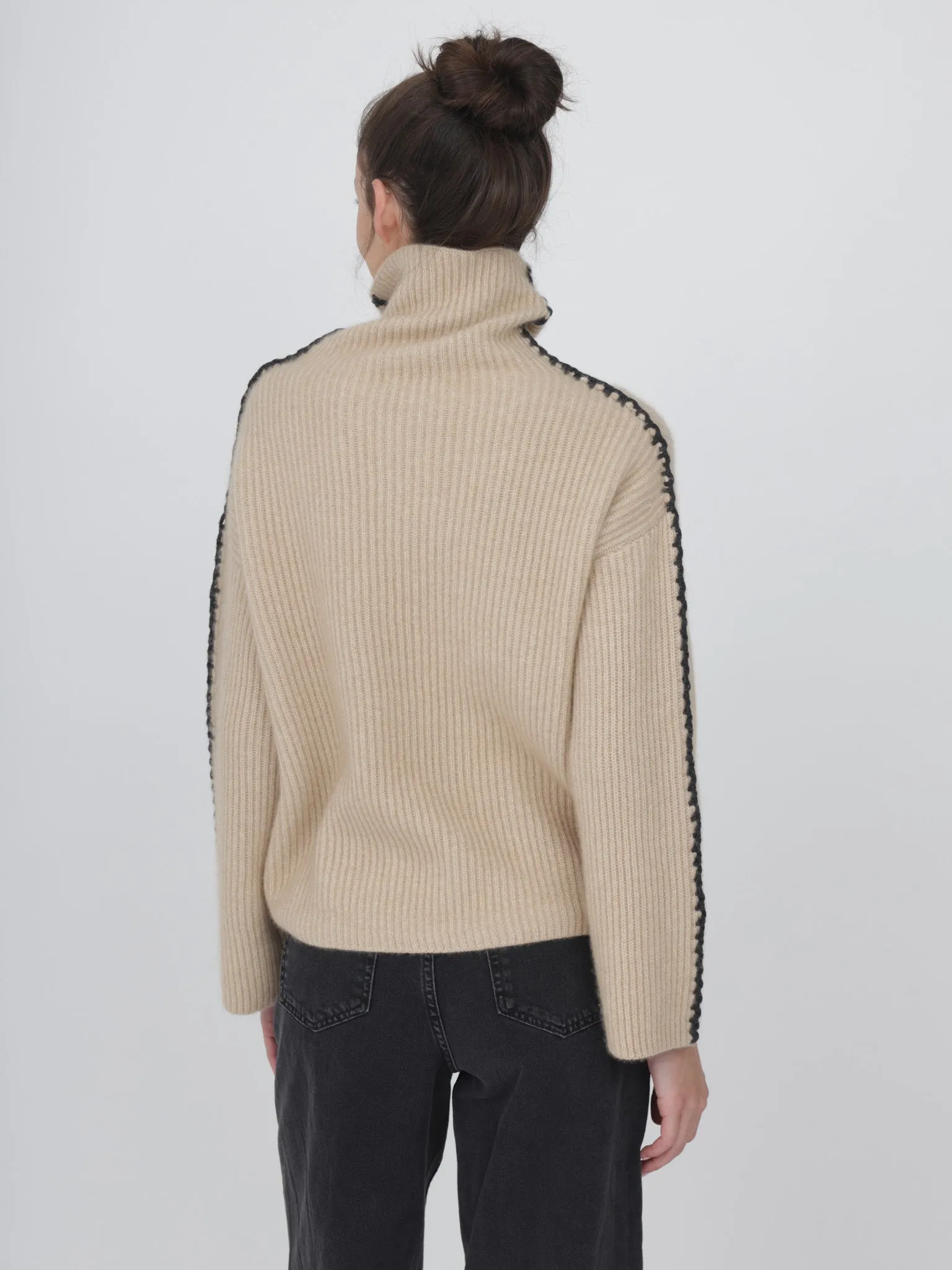 ORTENZIA TURTLENECK
