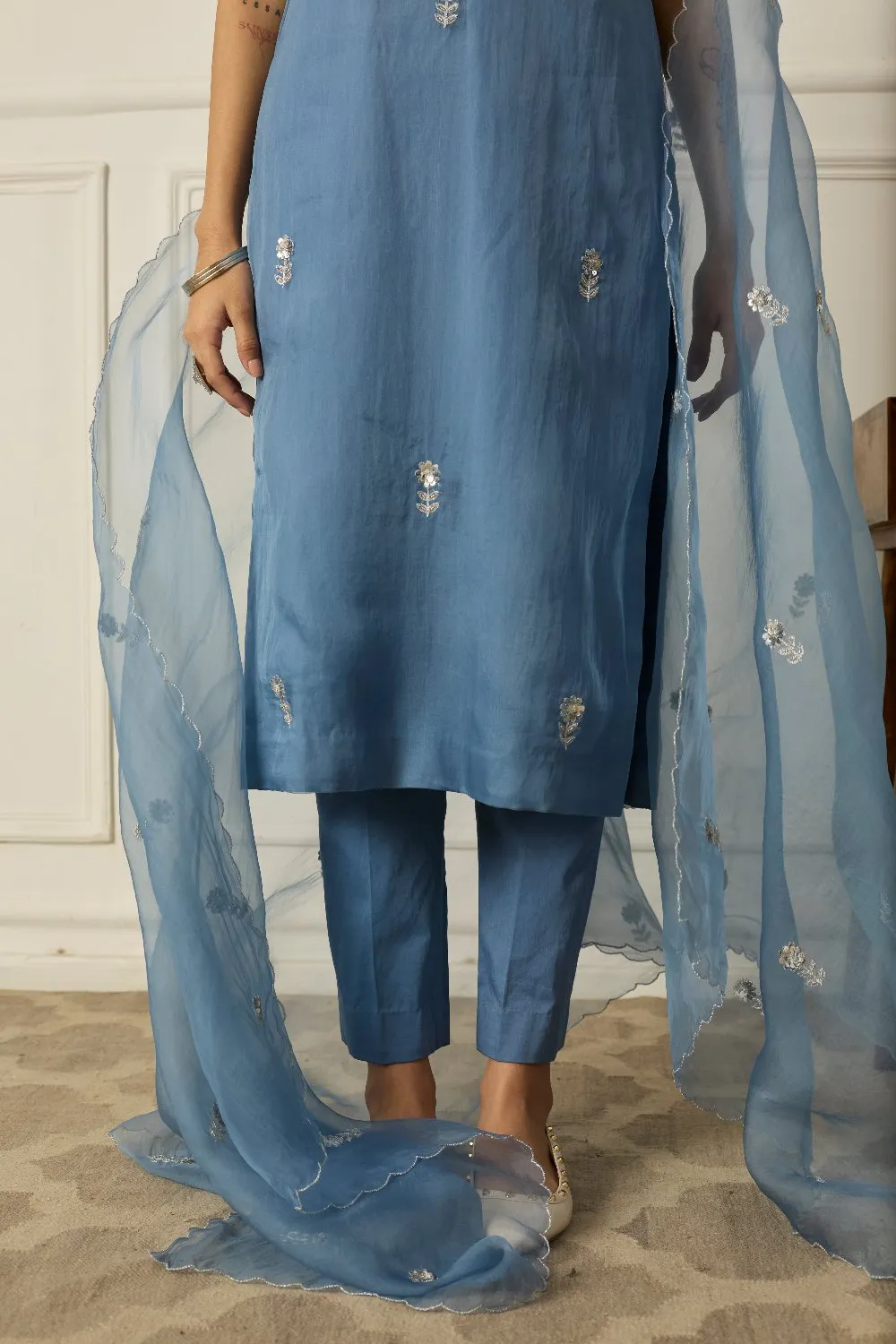 POWDER BLUE IRIS Kurta Set