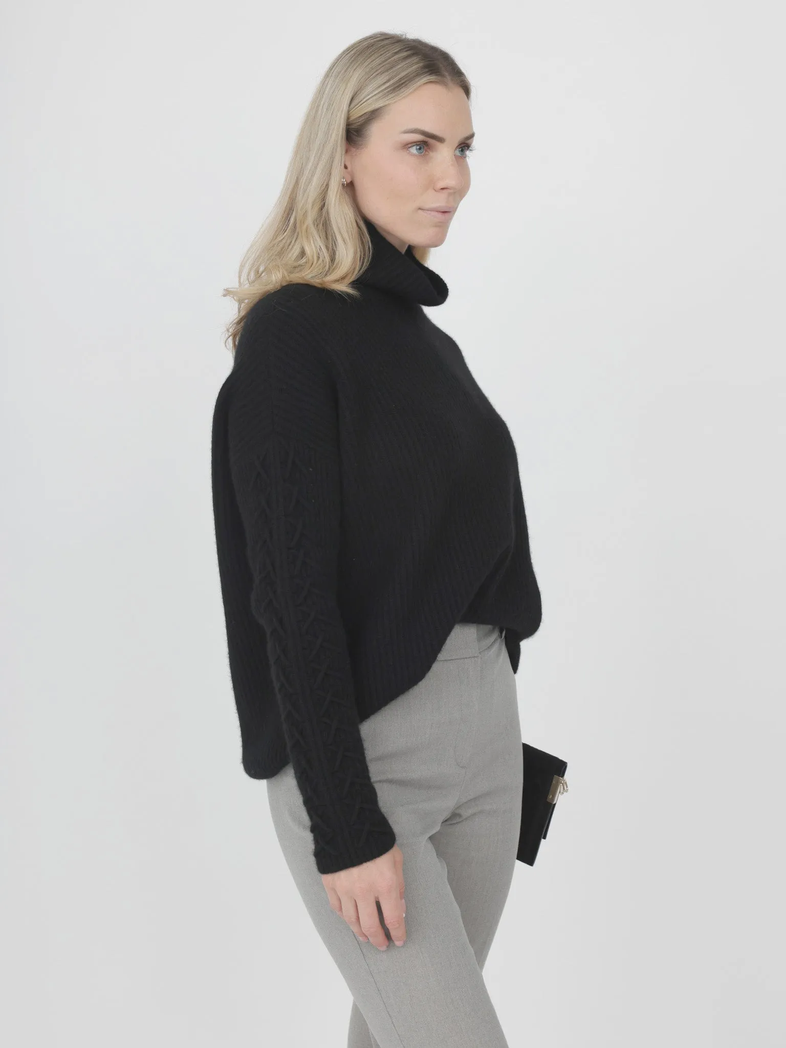 RAVENNA TURTLENECK