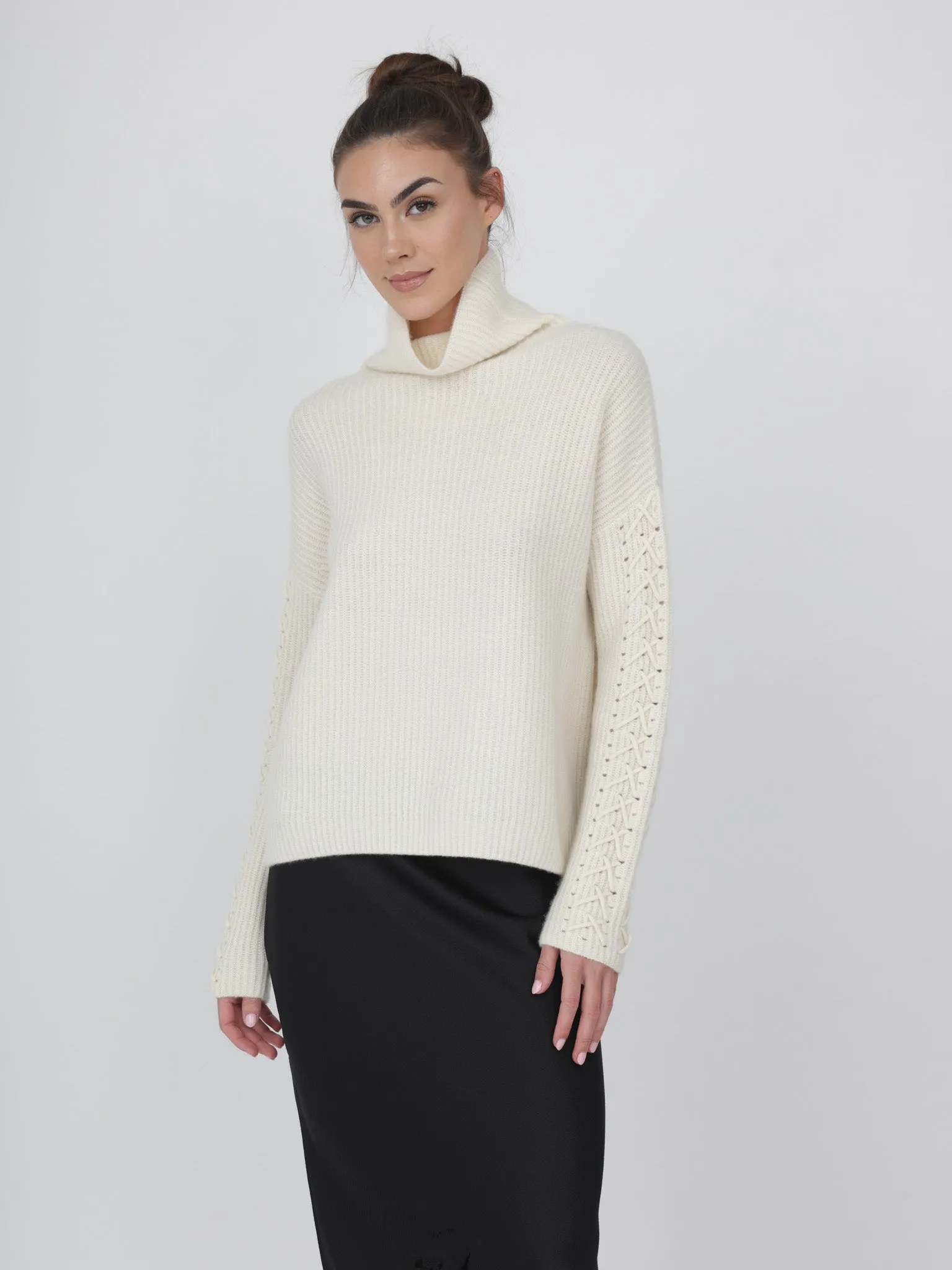 RAVENNA TURTLENECK