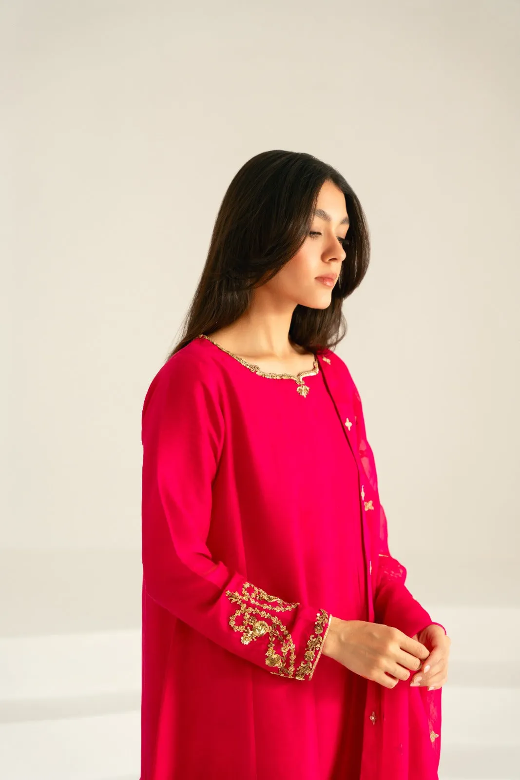 Roise Fuchsia