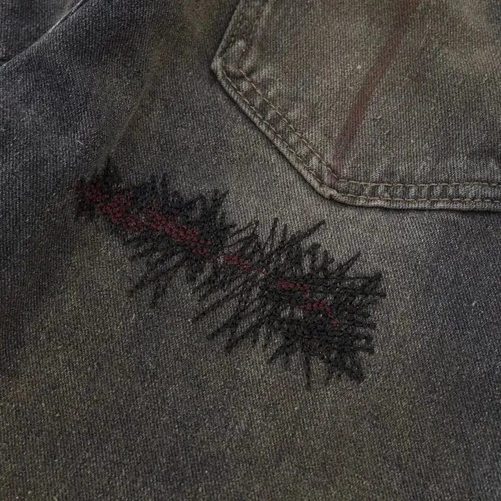 Sneakerhill® Black Skinny Jeans Skull Patch