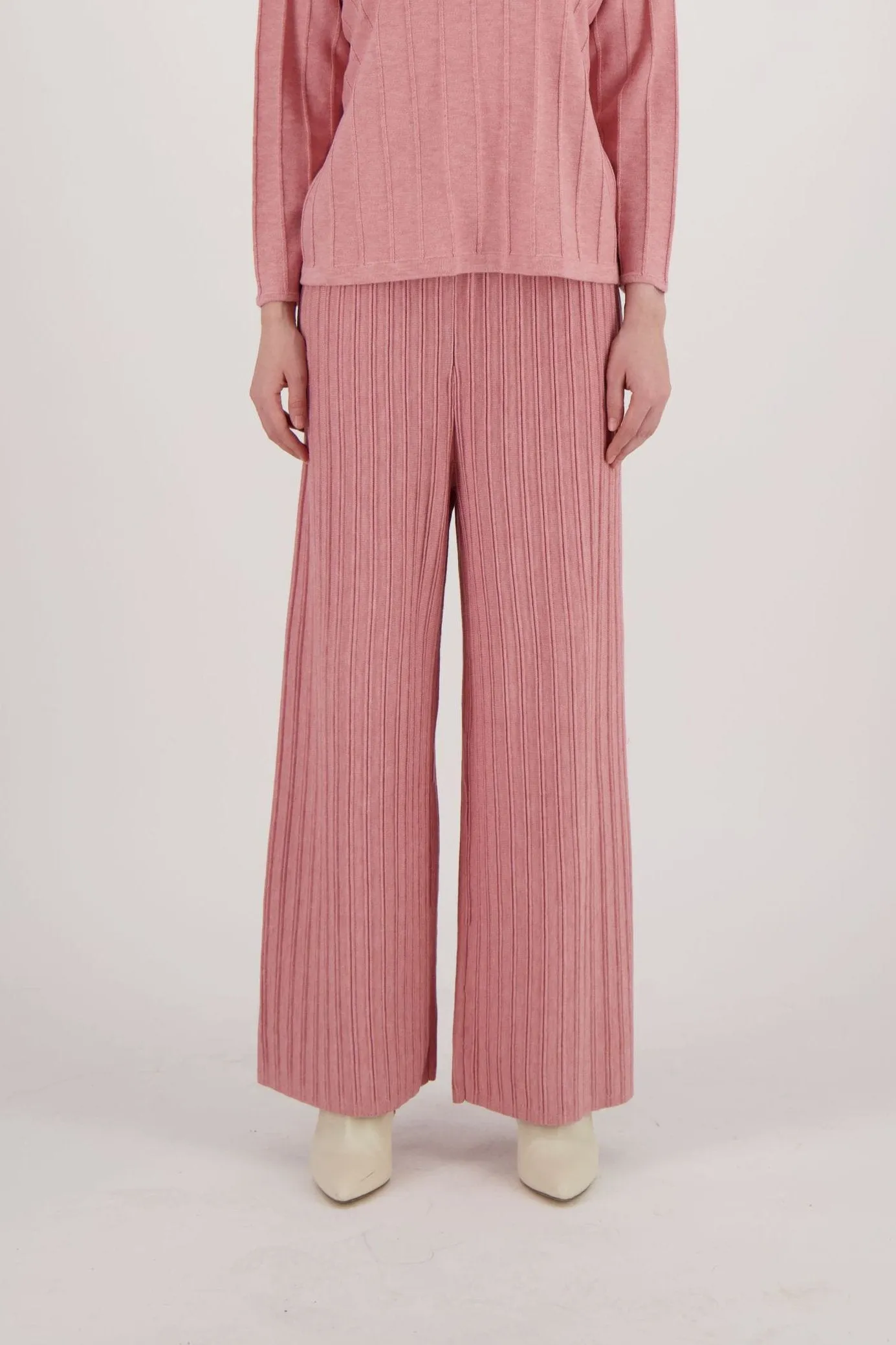 Wide Leg Rib Knit Pant